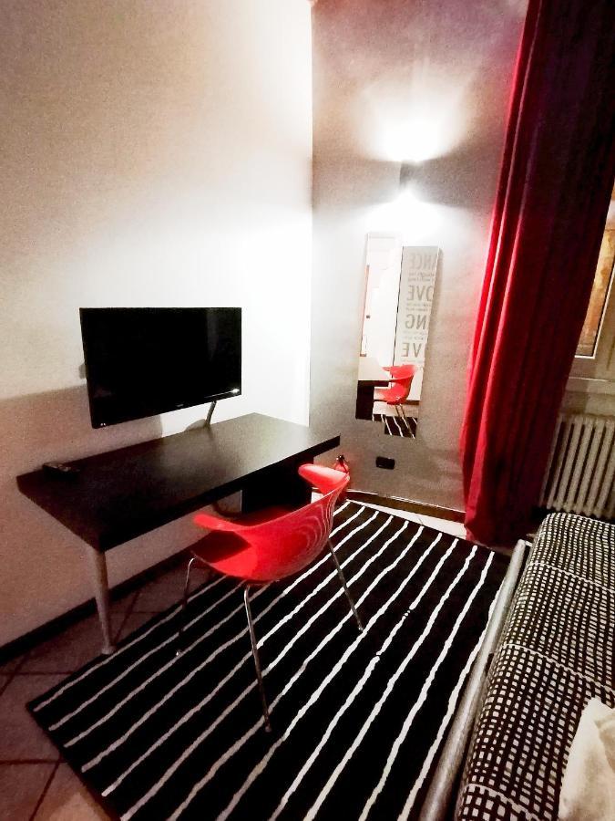 Chroma Italy - Chroma Apt Campo De' Fiori Εξωτερικό φωτογραφία