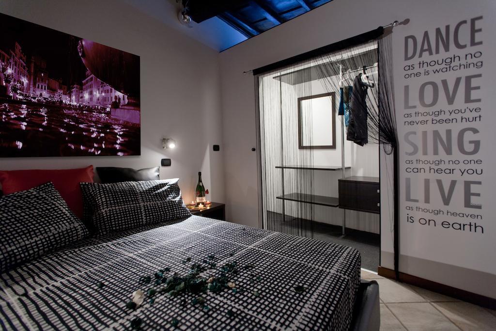 Chroma Italy - Chroma Apt Campo De' Fiori Δωμάτιο φωτογραφία